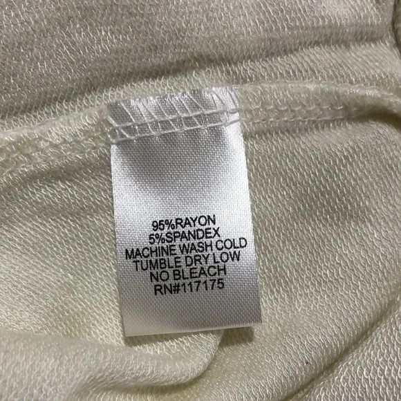 NEW BEACH BREAK Oversized Long Sleeve Top - Picture 9 of 9